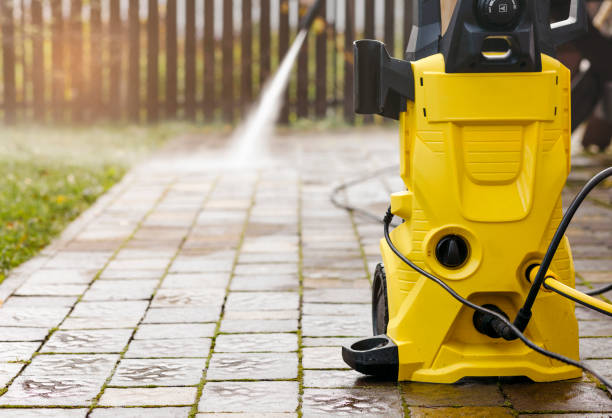 Best Pool Deck Cleaning  in Navasota, TX